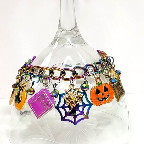 Halloween Charm Bracelet, Pumpkins, Ghost, Spider Webs, Cat - Picture 9 of 10